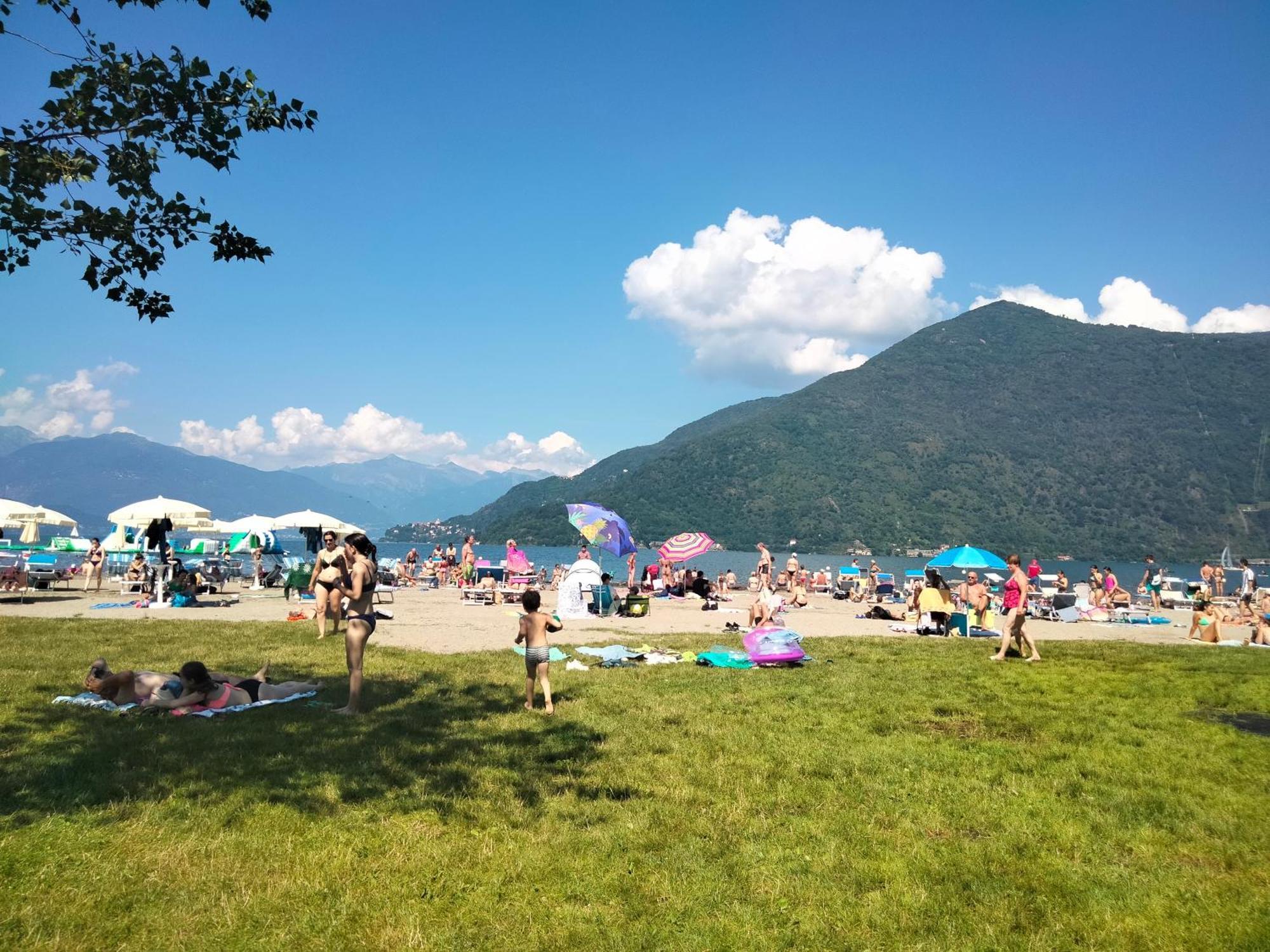 Appartamento Azzurro 坎诺比奥 外观 照片